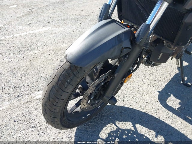 JYARM27Y5JA000330 Yamaha Mt07 C