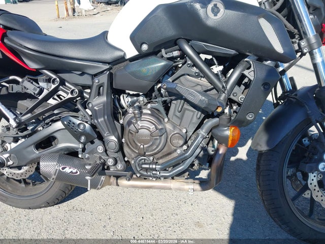 JYARM27Y5JA000330 Yamaha Mt07 C