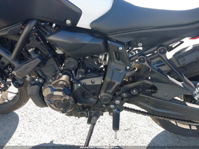 JYARM27Y5JA000330 Yamaha Mt07 C