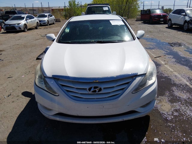 2013 Hyundai Sonata Gls მანქანა იყიდება აუქციონზე, vin: 5NPEB4ACXDH748618, აუქციონის ნომერი: 44675449