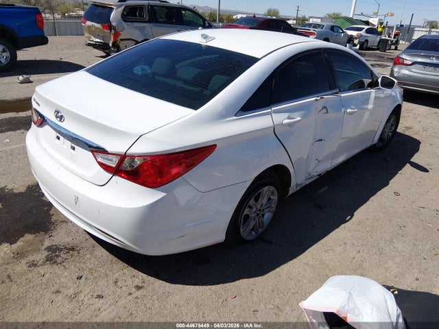 2013 Hyundai Sonata Gls მანქანა იყიდება აუქციონზე, vin: 5NPEB4ACXDH748618, აუქციონის ნომერი: 44675449
