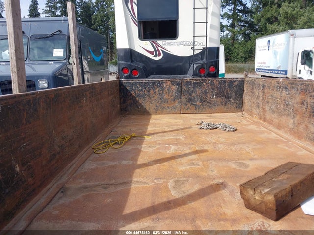 44675460 :رقم المزاد ، 16VDX1427E4058173 vin ، 2014 Big Tex Trailer Co Inc Unknown مزاد بيع