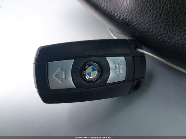 Продажа на аукционе авто 2008 Bmw 328i, vin: WBAVC53558FZ89064, номер лота: 44675482