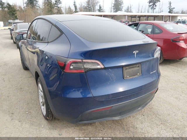 2020 TESLA MODEL Y 5YJYGDEE1LF032942 Photo 2