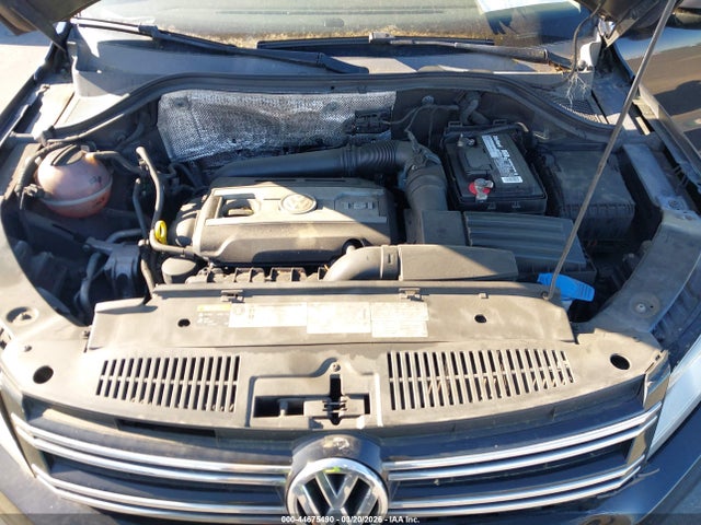 44675490 :رقم المزاد ، WVGSV7AX9HW512486 vin ، 2017 Volkswagen Tiguan 2.0t Wolfsburg Edition مزاد بيع