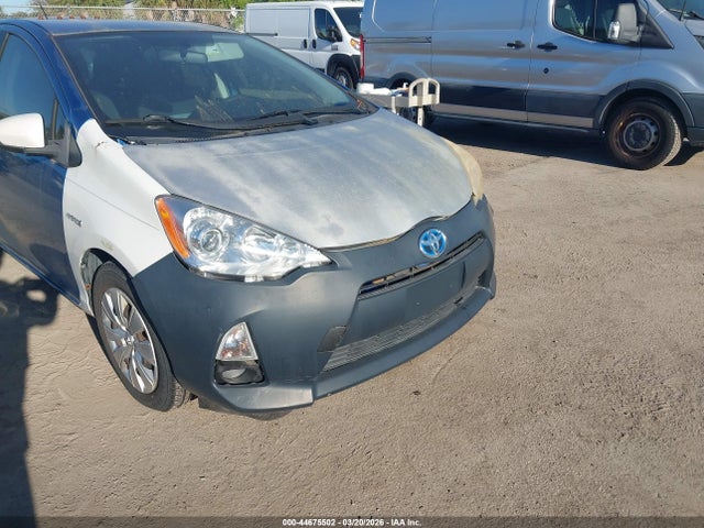 2012 TOYOTA PRIUS C JTDKDTB33C1523274 Photo 5