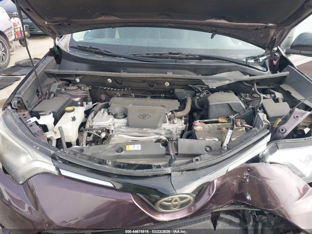 Toyota RAV4 LE 2018 2T3ZFREV3JW516185 Image 10