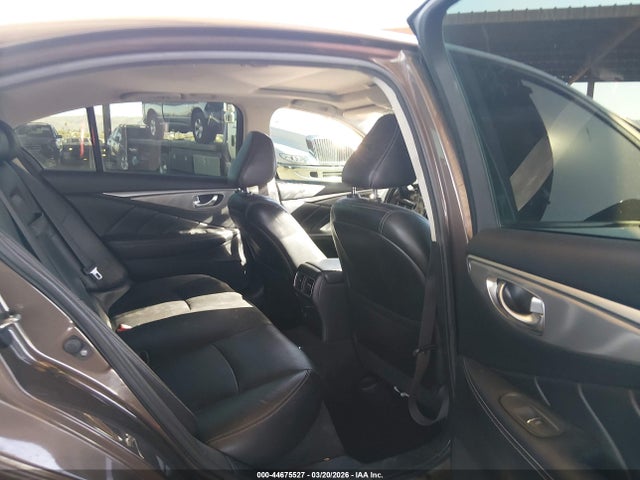 2015 Infiniti Q50 Premium მანქანა იყიდება აუქციონზე, vin: JN1BV7AP2FM356582, აუქციონის ნომერი: 44675527