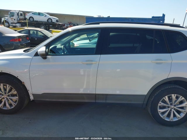 3VV1B7AX6LM110041 Volkswagen Tiguan 2.0t S