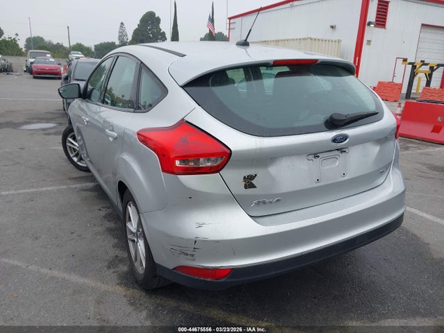 1FADP3K27HL278195 Ford FOCUS SE
