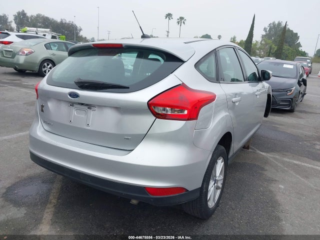 1FADP3K27HL278195 Ford FOCUS SE