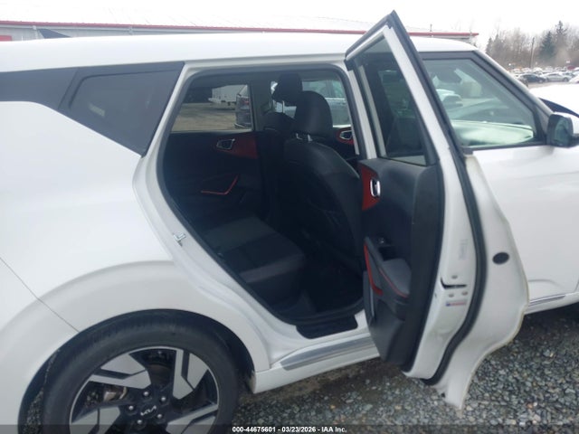 KNDJ53AU5R7905279 KIA Soul Gt-line