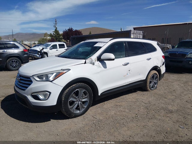 KM8SMDHF8GU156654 Hyundai Santa Fe Se