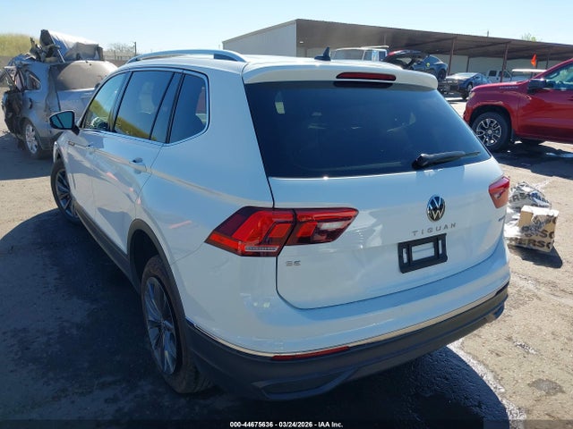 2022 VOLKSWAGEN TIGUAN 3VV2B7AX8NM087630 Photo 2