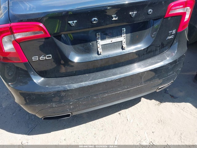 2014 VOLVO S60 YV1612FH0E2276555 Photo 5