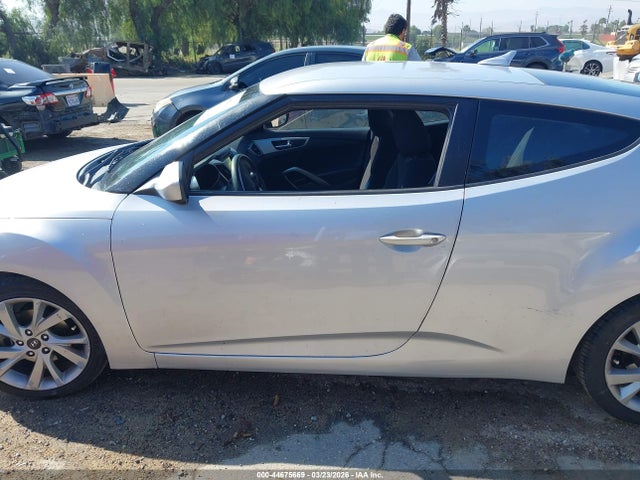 Hyundai Veloster 2016 KMHTC6AD3GU269598 Image 15