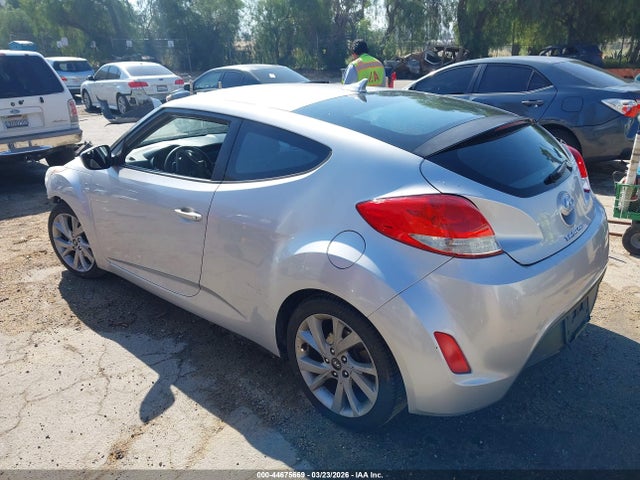 Hyundai Veloster 2016 KMHTC6AD3GU269598 Image 3