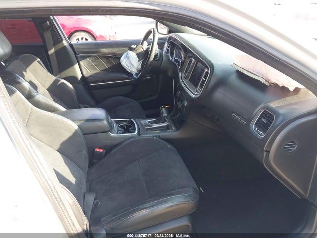 2019 DODGE CHARGER 2C3CDXCT6KH754104 Photo 4