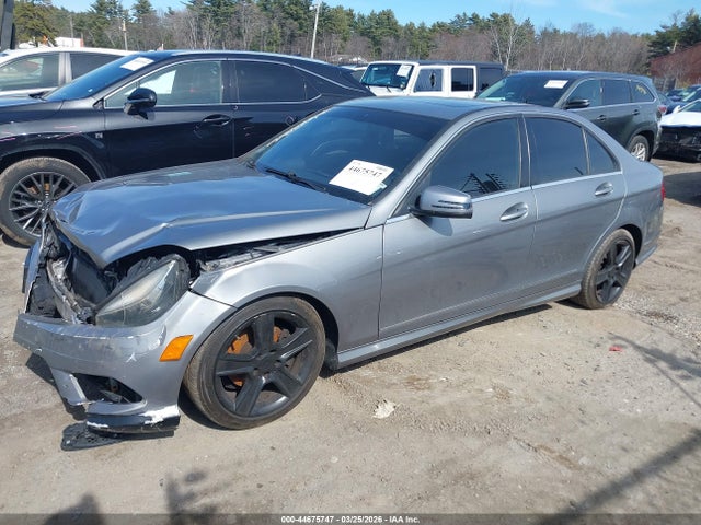 44675747 :رقم المزاد ، WDDGF8BB0BR176285 vin ، 2011 Mercedes-benz C 300 Luxury 4matic/sport 4matic مزاد بيع