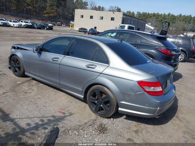 44675747 :رقم المزاد ، WDDGF8BB0BR176285 vin ، 2011 Mercedes-benz C 300 Luxury 4matic/sport 4matic مزاد بيع