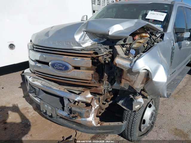 Продаж на аукціоні авто 2018 Ford F-350 Lariat, vin: 1FT8W3DT9JEB20469, номер лоту: 44675759