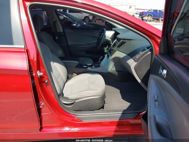 5NPEB4ACXEH939425 Hyundai SONATA GLS