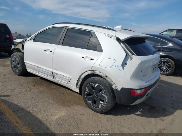 KNDCR3LE3R5133959 KIA NIRO EX