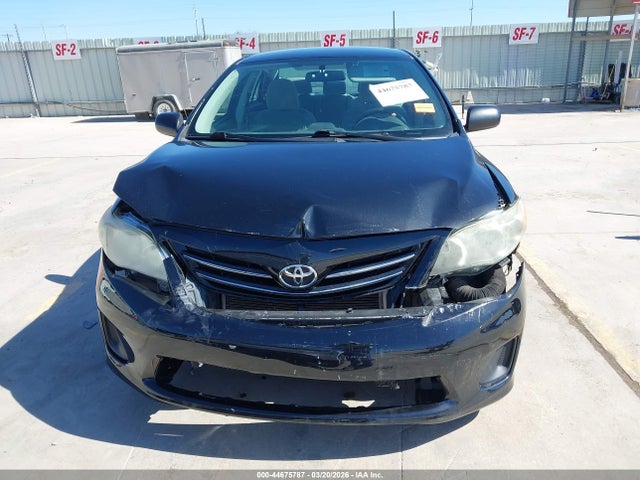 2013 Toyota Corolla Le მანქანა იყიდება აუქციონზე, vin: 5YFBU4EE3DP111226, აუქციონის ნომერი: 44675787