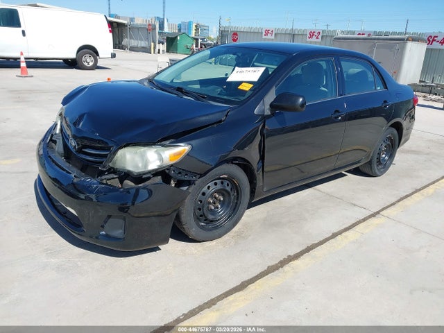 2013 Toyota Corolla Le მანქანა იყიდება აუქციონზე, vin: 5YFBU4EE3DP111226, აუქციონის ნომერი: 44675787