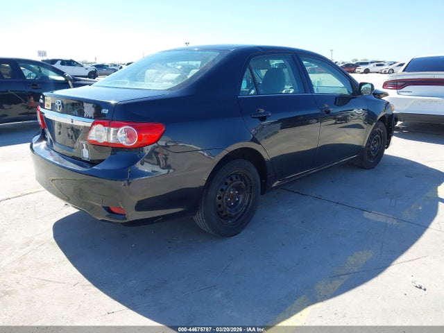 2013 Toyota Corolla Le მანქანა იყიდება აუქციონზე, vin: 5YFBU4EE3DP111226, აუქციონის ნომერი: 44675787