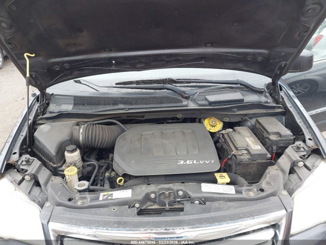 2014 Chrysler Town & Country Touring მანქანა იყიდება აუქციონზე, vin: 2C4RC1BG6ER364435, აუქციონის ნომერი: 44675856
