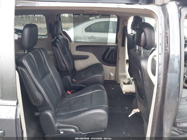 2014 Chrysler Town & Country Touring მანქანა იყიდება აუქციონზე, vin: 2C4RC1BG6ER364435, აუქციონის ნომერი: 44675856