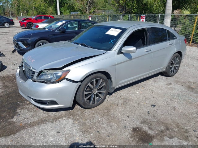 Aukcja sprzedaży 2012 Chrysler 200 S, vin: 1C3CCBHGXCN127836, numer aukcji: 44675862