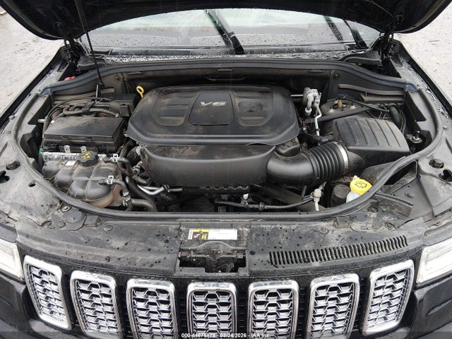1C4RJFCG4HC837425 Jeep Grand Cherokee Overland 4x4