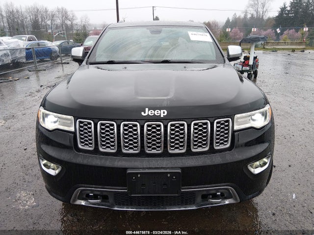 1C4RJFCG4HC837425 Jeep Grand Cherokee Overland 4x4