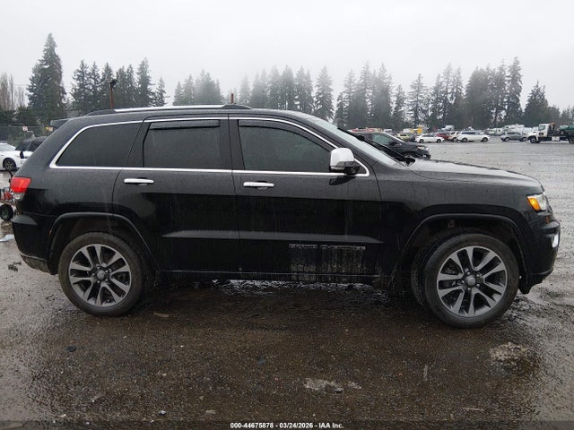 1C4RJFCG4HC837425 Jeep Grand Cherokee Overland 4x4