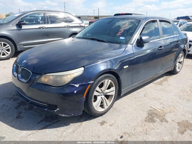 2010 BMW 528I WBANU5C50AC124751 Photo 1