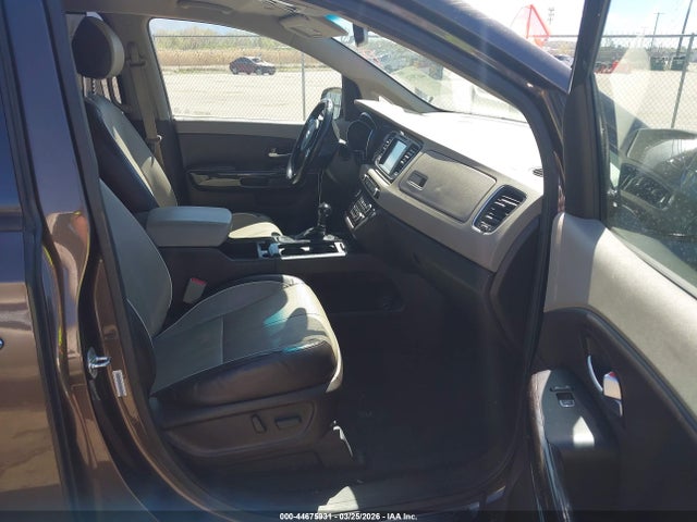 KNDME5C1XF6038250 KIA Sedona Sx Luxury