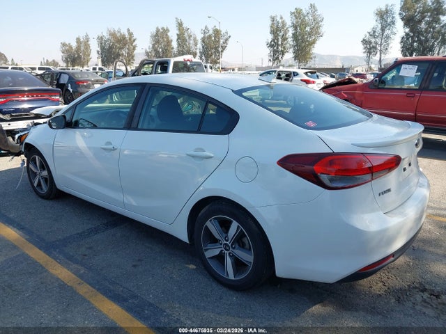 KIA FORTE S 2018 3KPFL4A79JE219567 Image 3