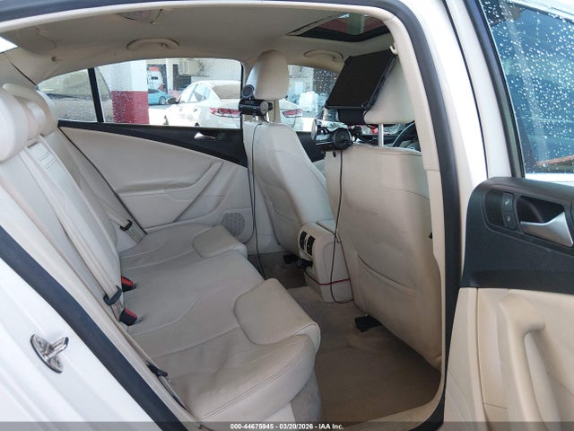 44675945 :رقم المزاد ، WVWJK7AN4AE104691 vin ، 2010 Volkswagen Passat Komfort مزاد بيع