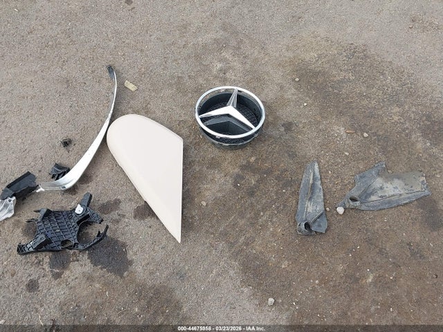 WDC0G4JBXKV163712 Mercedes-Benz GLC 300