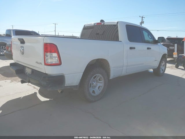 2022 RAM 1500 1C6SRFNT0NN443108 Photo 3