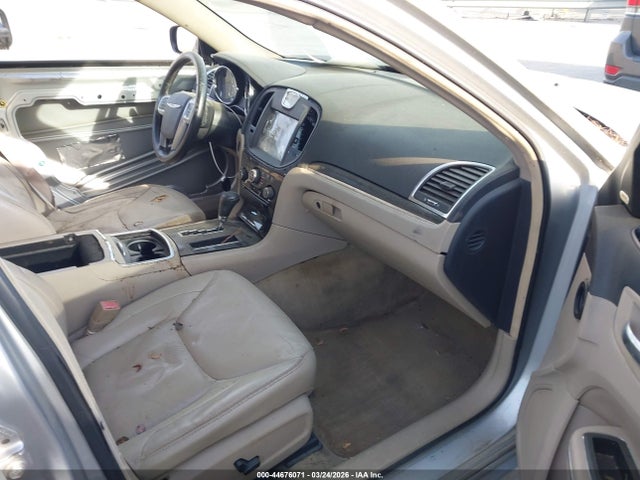 44676071 :رقم المزاد ، 2C3CA5CG9BH614399 vin ، 2011 Chrysler 300 Limited مزاد بيع