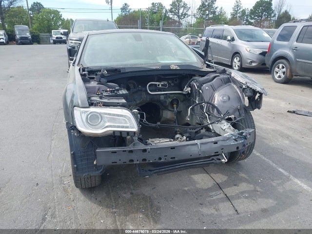 44676078 :رقم المزاد ، 2C3CCAAG5JH232360 vin ، 2018 Chrysler 300 Touring L مزاد بيع