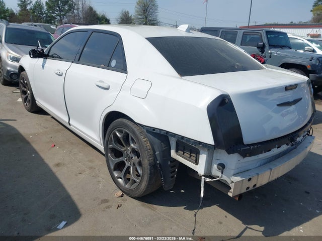 44676091 :رقم المزاد ، 2C3CCABG8FH921170 vin ، 2015 Chrysler 300 300s مزاد بيع