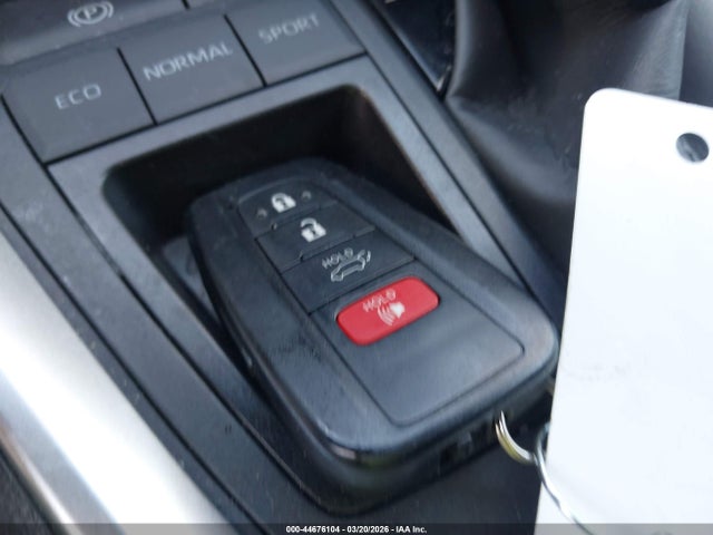 44676104 :رقم المزاد ، JTMC1RFV9SJ034131 vin ، 2025 Toyota Rav4 Xle Premium مزاد بيع