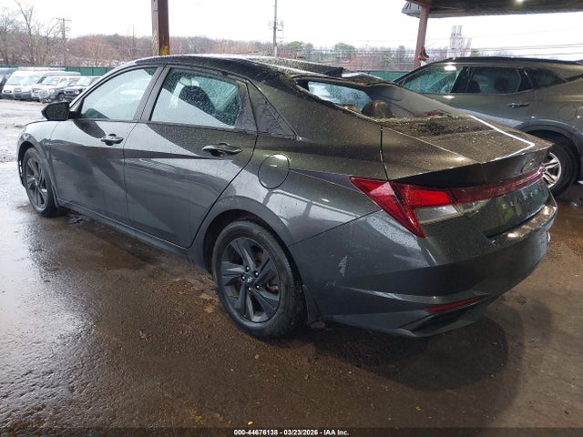 2022 HYUNDAI ELANTRA 5NPLM4AG6NH076580 Photo 2