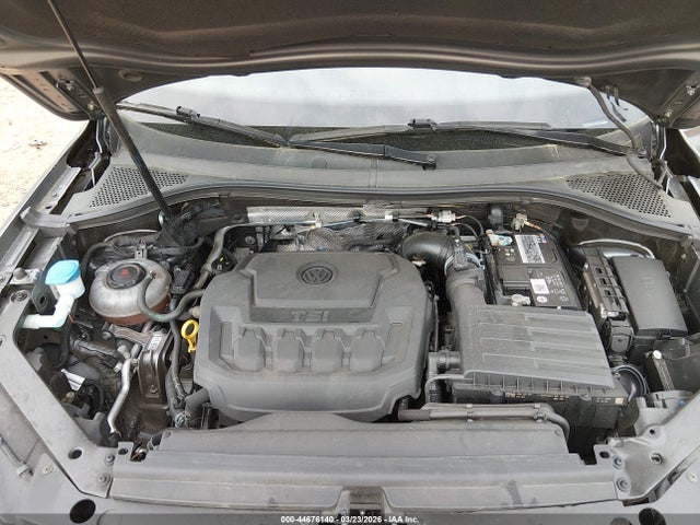 44676140 :رقم المزاد ، 3VV3B7AX7MM039135 vin ، 2021 Volkswagen Tiguan 2.0t Se/2.0t Se R-line Black/2.0t Sel مزاد بيع