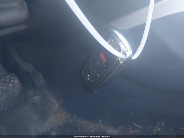 2011 AUDI A4 WAUFFAFL8BN026137 Photo 10