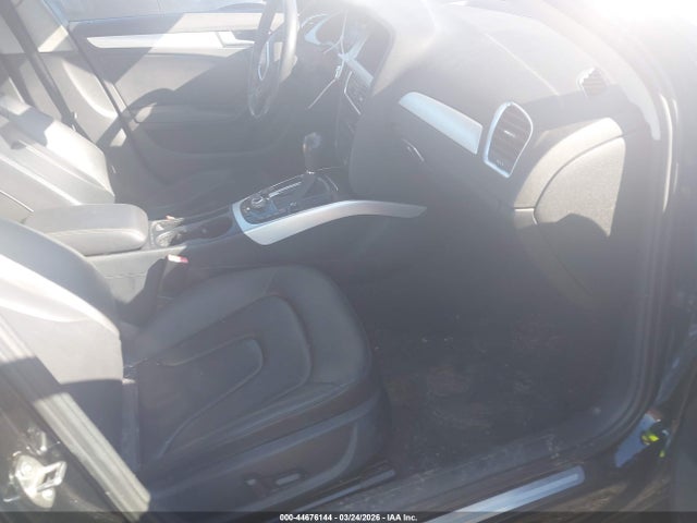 2011 AUDI A4 WAUFFAFL8BN026137 Photo 4